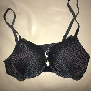 Very sexy VS bra